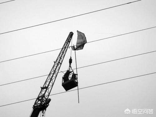 家用大功率电器跳闸怎么解决问题视频-双电源转换开关跳闸了怎么复位？